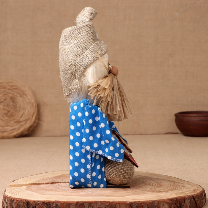 Оберег-домовой Оберег-домовой "Тимофей с сердцем", большой, 24х15х15 см МИКС