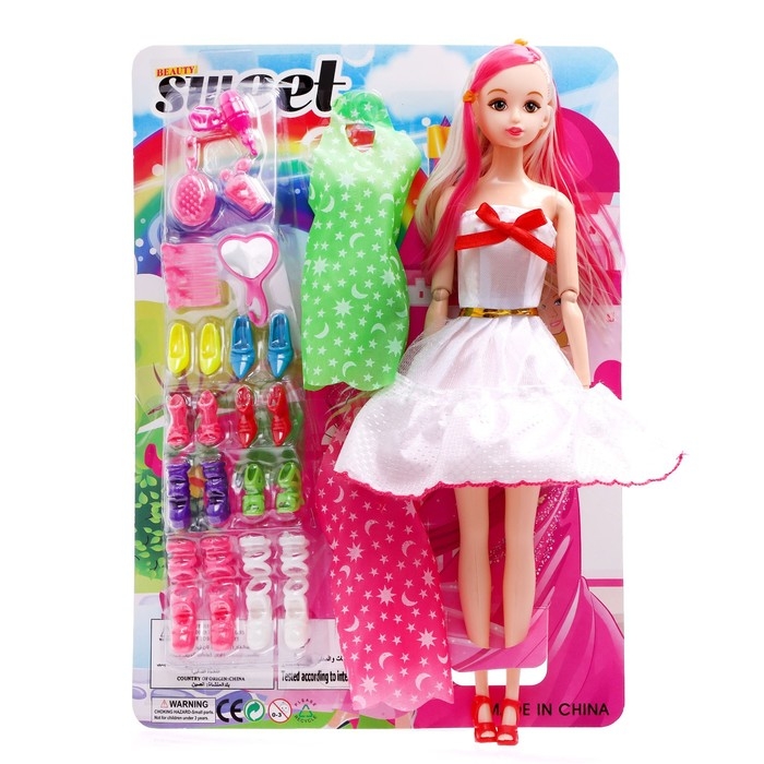 Кукла шарнирная «Лиза» с набором платье, обуви и аксессуарами Кукла шарнирная «Лиза» с набором платье, обуви и аксессуарами