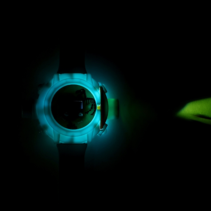 Часы-проектор «Динозавры», световые эффекты, 24 картинки, цвет голубой Часы-проектор «Динозавры», световые эффекты, 24 картинки, цвет голубой