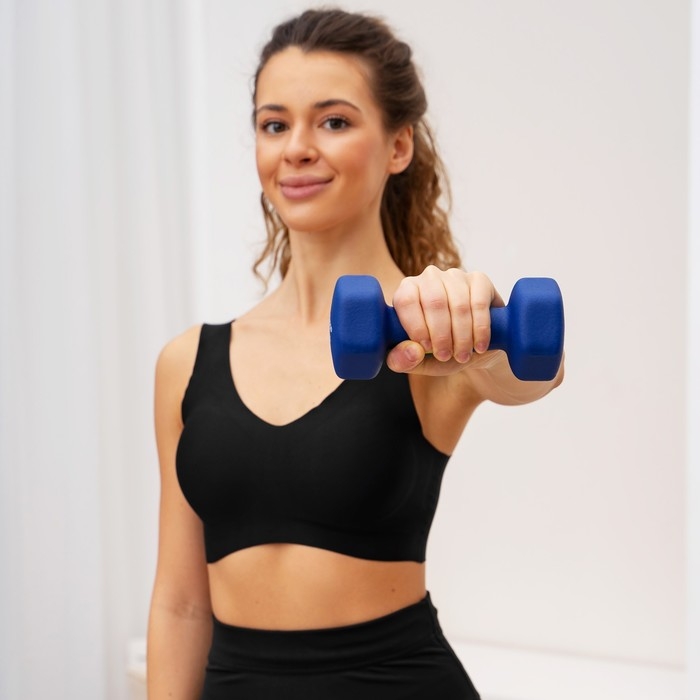 Гантель неопреновая ONLITOP, 2,5 кг, цвета МИКС Гантель неопреновая ONLITOP, 2,5 кг, цвета МИКС