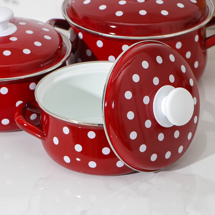 Набор кастрюль «Моника», 3 предмета: 1,5 л, 2 л, 3 л, эмалированные крышки, индукция Набор кастрюль «Моника», 3 предмета: 1,5 л, 2 л, 3 л, эмалированные крышки, индукция