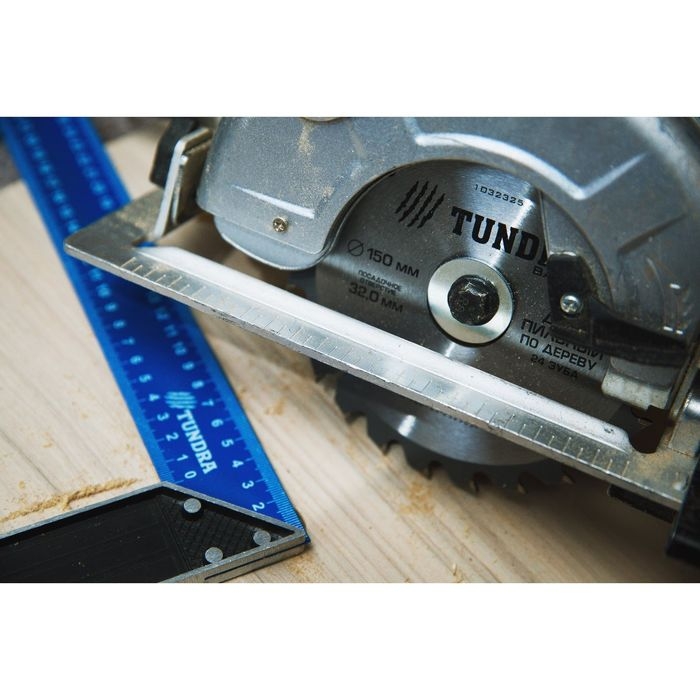 Диск пильный по дереву ТУНДРА, быстрый рез, 150 х 32 мм (кольца на 22,20,16), 24 зуба Диск пильный по дереву ТУНДРА, быстрый рез, 150 х 32 мм (кольца на 22,20,16), 24 зуба
