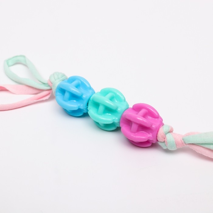 Игрушка из трёх бусин на верёвке Игрушка из трёх бусин на верёвке "Карамелька", 8,5 см, микс цветов