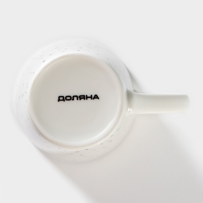 Кружка фарфоровая Доляна «Шоколадная крошка», 350 мл, цвет белый Кружка фарфоровая Доляна «Шоколадная крошка», 350 мл, цвет белый