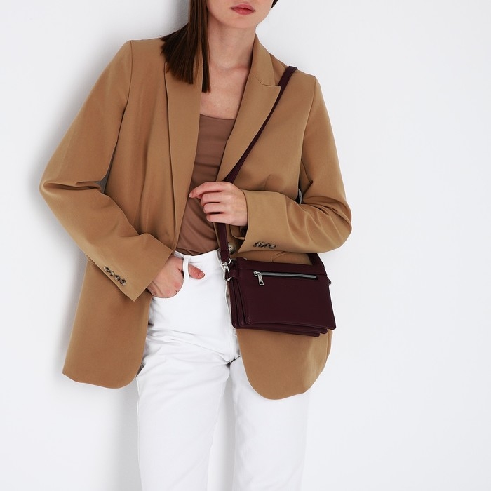 Сумка-клатч на молнии, цвет коричневый Сумка-клатч на молнии, цвет коричневый