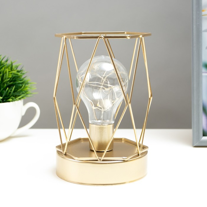 Ночник Ночник "Ромб" LED от батареек 3хАА золото 10,5х10,5х15,5 см RISALUX