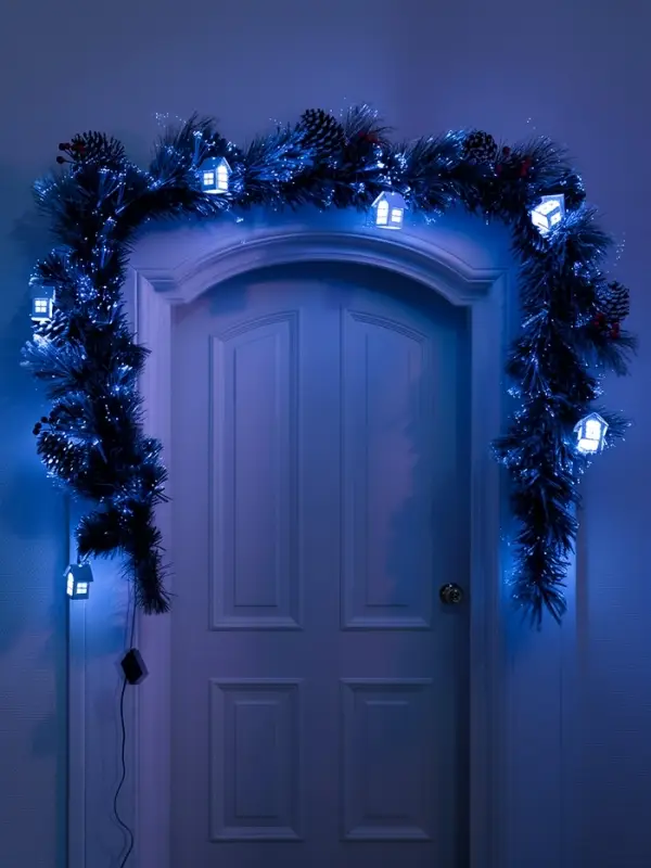 Хвойная гирлянда светодиодная &laquo;Заснеженная&raquo; 200 см, 8 режимов