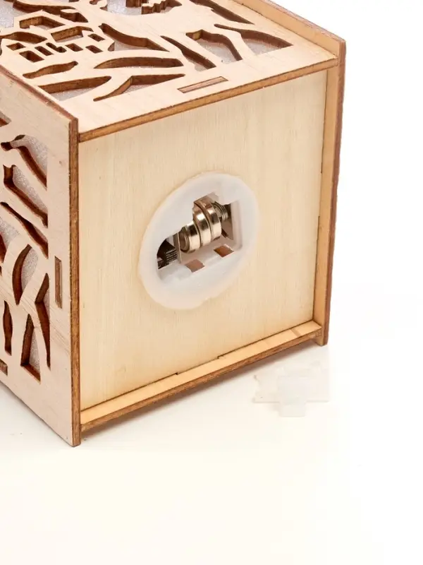 Ёлочная игрушка &laquo;Олень&raquo; 14&times;10 см, подвеска, от батареек AG10&times;3, свечение тёплое белое