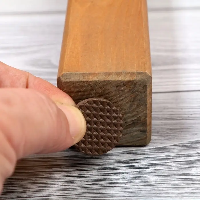 Накладка мебельная круглая ТУНДРА, d=25 мм, 18 шт., полимерная, коричневая Накладка мебельная круглая ТУНДРА, d=25 мм, 18 шт., полимерная, коричневая