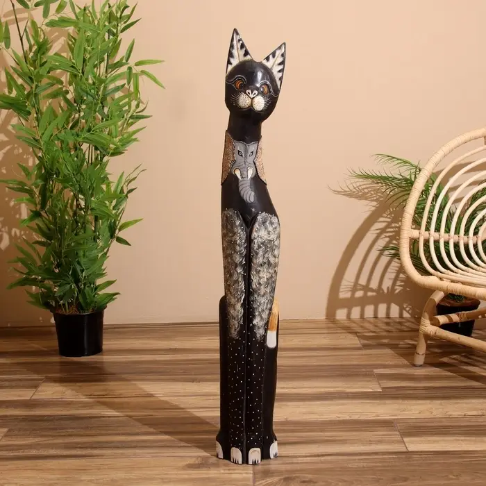 Сувенир Сувенир "Кошка с золотистым рисунком" дерево 7х16х100 см