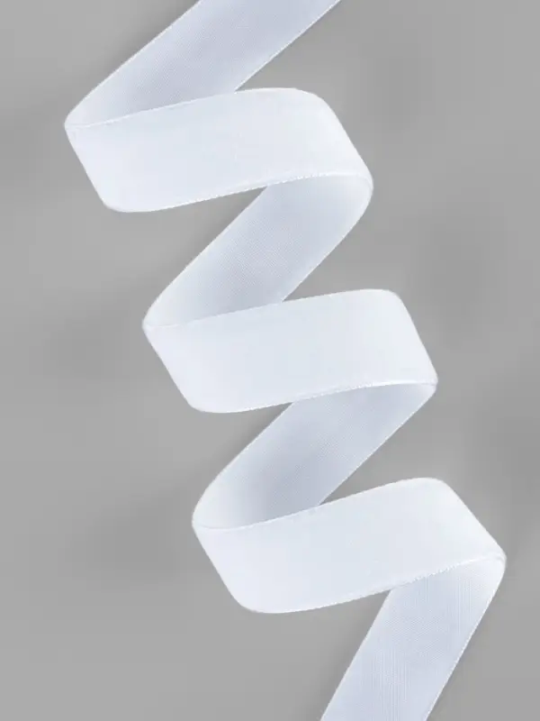 Лента бархатная, 20 мм, 18&plusmn;1 м, белая №01