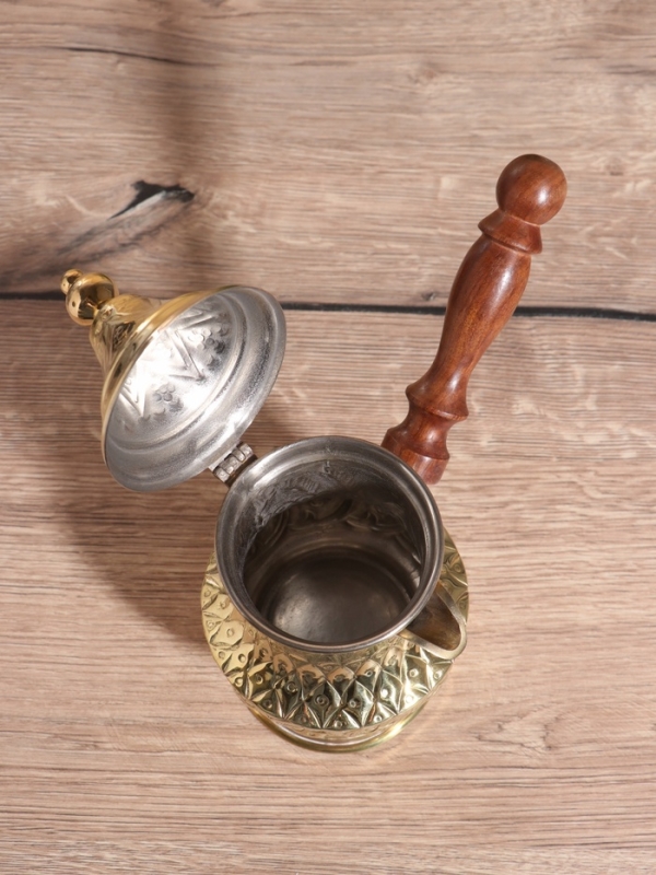 Турка Турка "Волшебная лампа" латунь, с крышкой и деревянной ручкой 350 мл