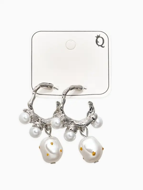 Серьги-кольца с жемчугом "Бусинки в крапинку", цвет белый в серебре