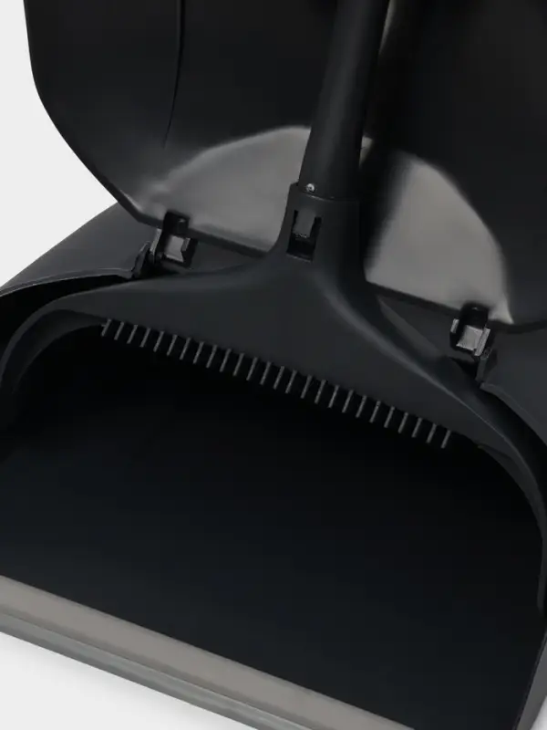 Щётка для пола, с совком-ловушкой, с крышкой, серая