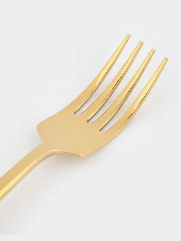 Вилка столовая Magistro Kolos, длина 19.5 см, нержавеющая сталь, золотистая