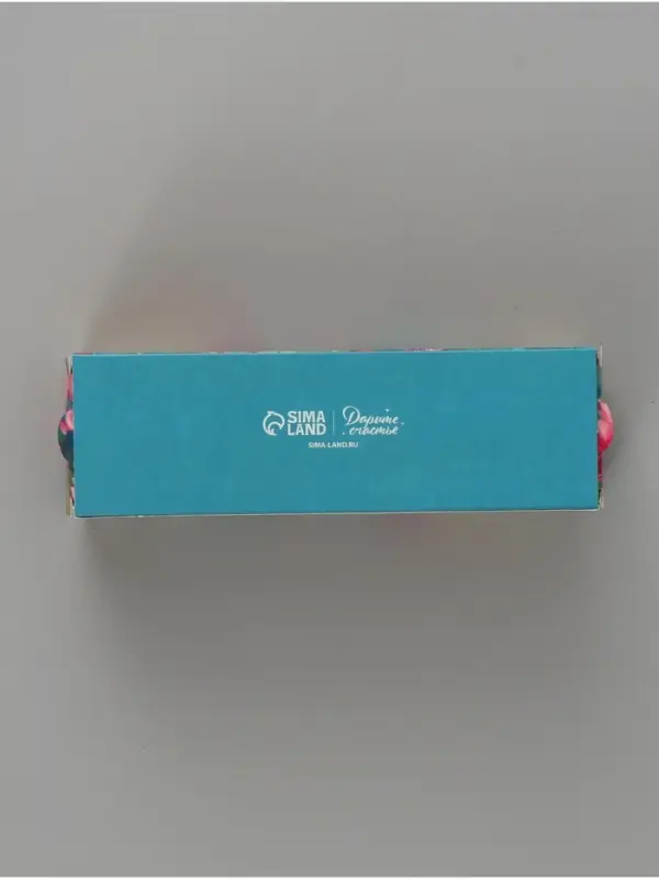 Коробка подарочная с окном &laquo;С любовью. Цветы&raquo;, 18&times;5.5&times;5.5 см, самосборная