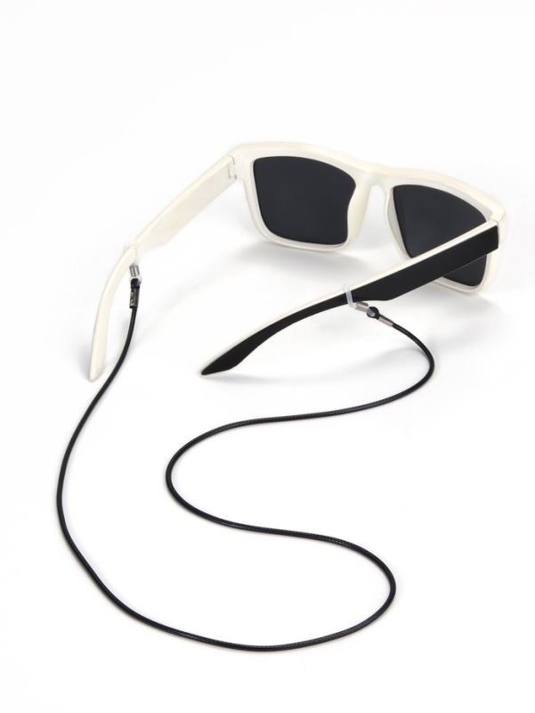 Шнурок для очков на шею 70 см силиконовый, черный Шнурок для очков на шею 70 см силиконовый, черный