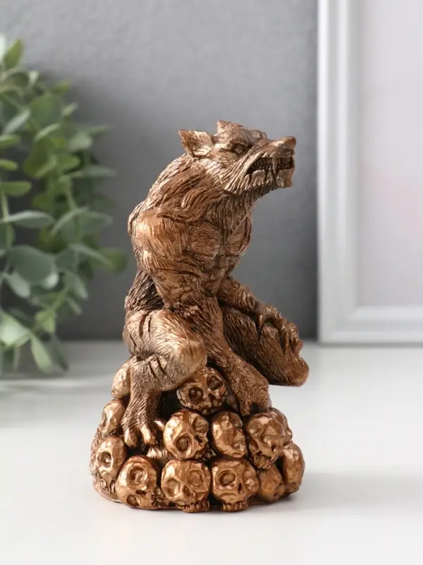 Фигура «Оборотень», 12×7.5×7.5 см, бронза Фигура «Оборотень», 12×7.5×7.5 см, бронза