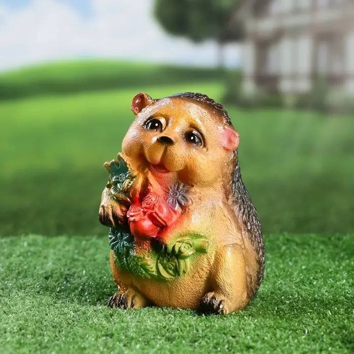 Садовая фигура из гипса &laquo;Ежик с цветами&raquo;, 15&times;11&times;12 см