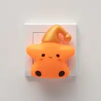 Ночник RISALUX &laquo;Звёздочка в колпаке&raquo;, LED, 1 Вт, 6.5&times;8&times;8.5 см, оранжевый