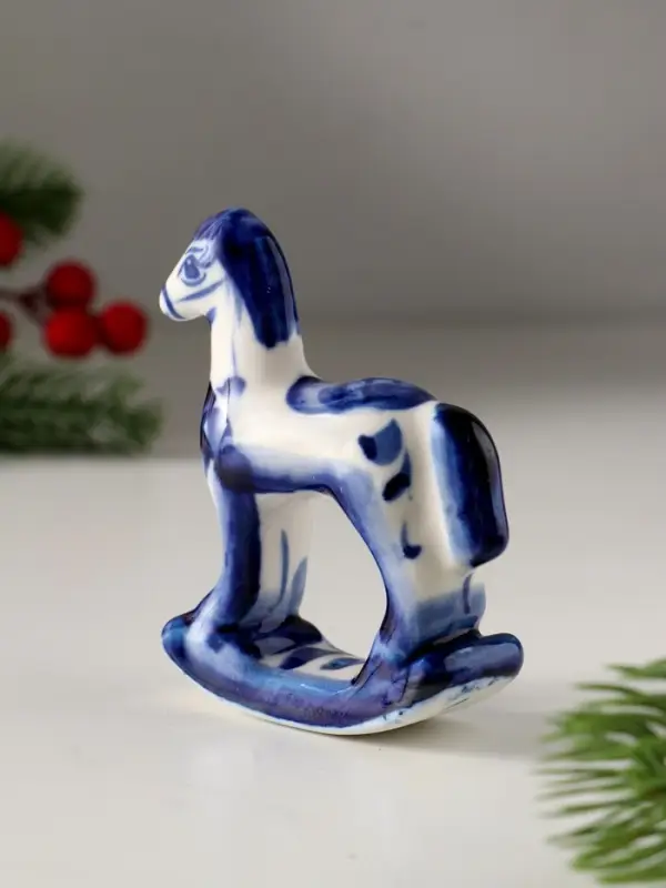 Сувенир Лошадка-качалка, 9х7,5 см , гжель Сувенир Лошадка-качалка, 9х7,5 см , гжель