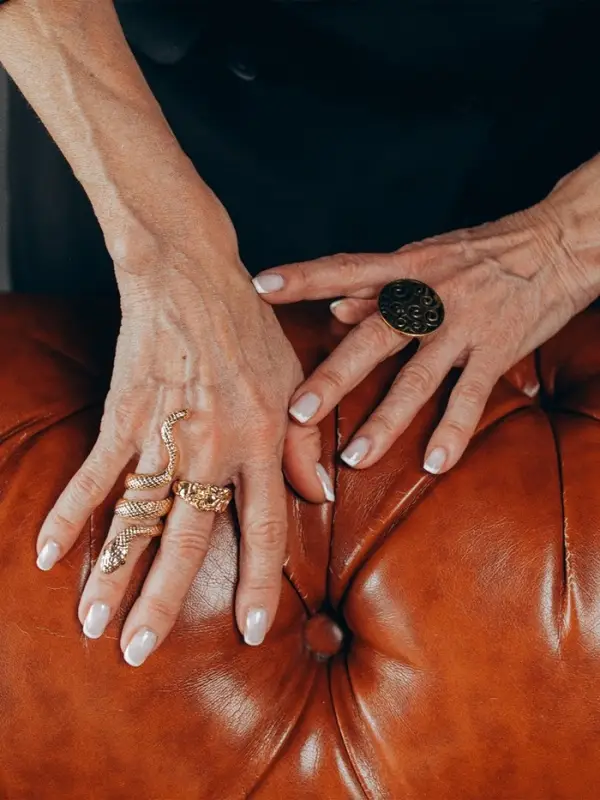 Кольцо &laquo;Змея&raquo;, ребристая, цвет золото, безразмерное