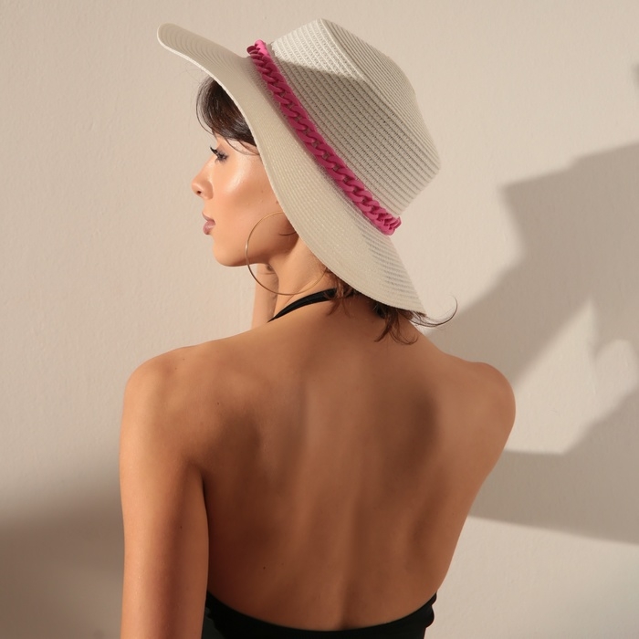Шляпа женская MINAKU цвет белый, р-р 56-58 Шляпа женская MINAKU цвет белый, р-р 56-58