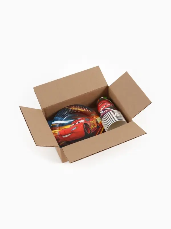 Посуда одноразовая бумажная на 10 персон: стаканы, тарелки, скатерть, Машинки Посуда одноразовая бумажная на 10 персон: стаканы, тарелки, скатерть, Машинки