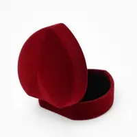 Футляр под кольцо, серьги &laquo;Сердце&raquo;, бархатный, 6&times;5.8&times;4.2 см, бордовый