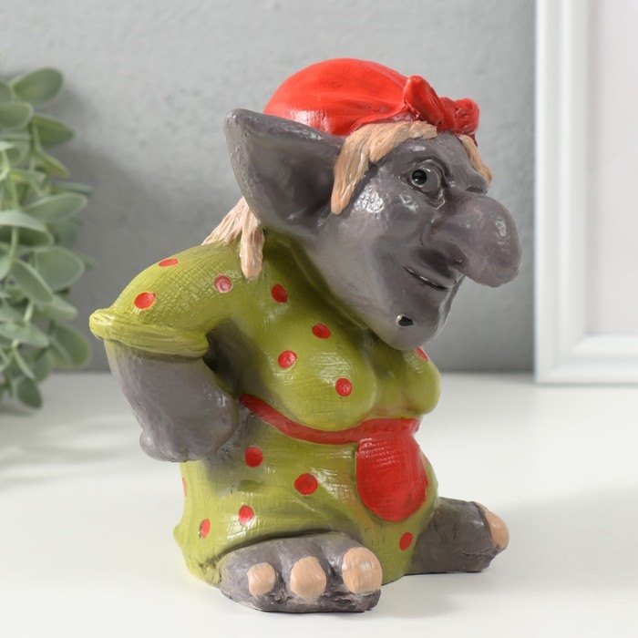 Копилка Копилка "Тролчиха Петровна" 14,5 х 14 х 11 см.