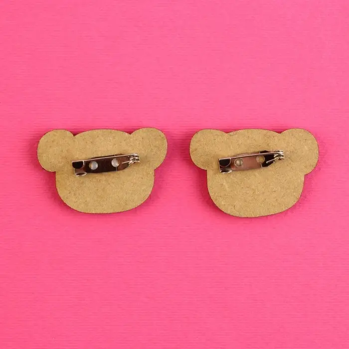 Значки деревянные, неразлучники «Любовь это когда», 2 шт., 8 х 12 см. Значки деревянные, неразлучники «Любовь это когда», 2 шт., 8 х 12 см.