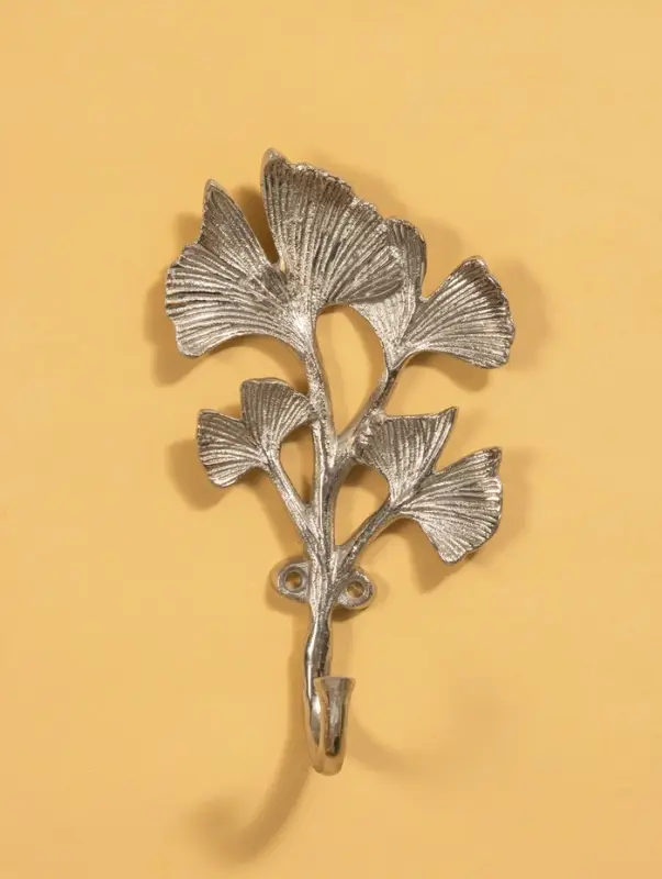 Крючок настенный «Лепестки», 19.5×11×6 см, алюминий Крючок настенный «Лепестки», 19.5×11×6 см, алюминий