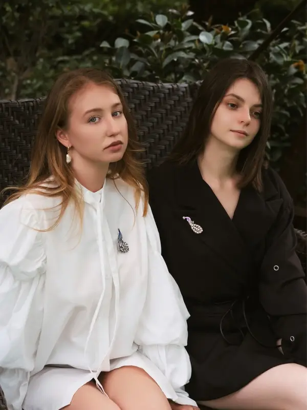 Брошь &laquo;Павлин&raquo;, с жемчужным хвостом, разноцветная в золоте