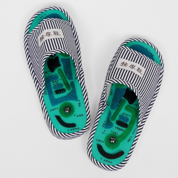 Массажер Tour Ma Line для ступней ног, тапочки, 39-43 размер. 1 пара Массажер Tour Ma Line для ступней ног, тапочки, 39-43 размер. 1 пара