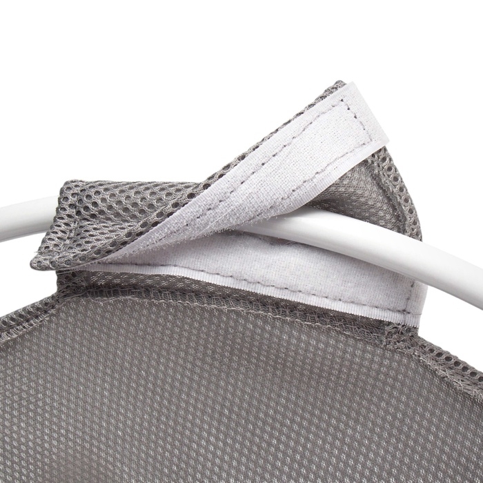 Гамак для животных с дразнилками, 45*45*20 см, вес до 20 кг, серый Гамак для животных с дразнилками, 45*45*20 см, вес до 20 кг, серый