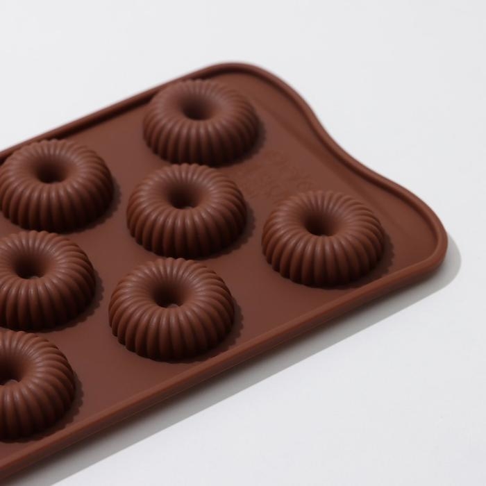 Форма для конфет и шоколада Доляна «Колечко.Риб», силикон, 21×10,5×1,8 см, 11 ячеек, цвет коричневый Форма для конфет и шоколада Доляна «Колечко.Риб», силикон, 21×10,5×1,8 см, 11 ячеек, цвет коричневый