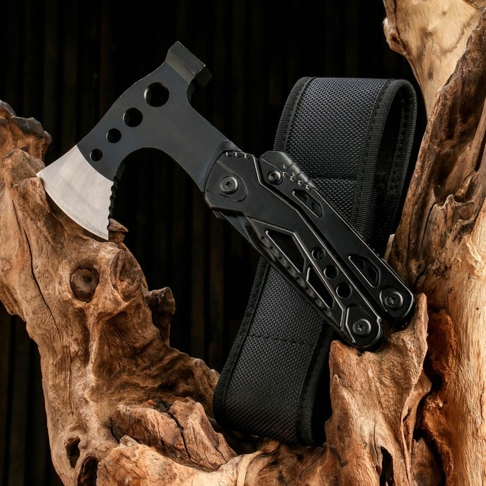 Мультитул с плоскогубцами и топором Мультитул с плоскогубцами и топором