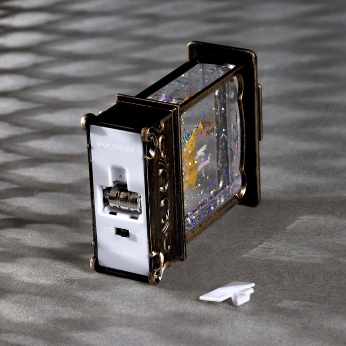 Светодиодная фигура «Фонарь с оленем» 7.6 × 13.5 × 3.2 см, пластик, блёстки, батарейки AG13х3 (в комплекте), свечение тёплое белое Светодиодная фигура «Фонарь с оленем» 7.6 × 13.5 × 3.2 см, пластик, блёстки, батарейки AG13х3 (в комплекте), свечение тёплое белое