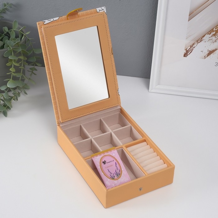 Шкатулка кожзам для украшений с зеркалом  Шкатулка кожзам для украшений с зеркалом "Котики" жёлтая 15х21,5х5,5 см