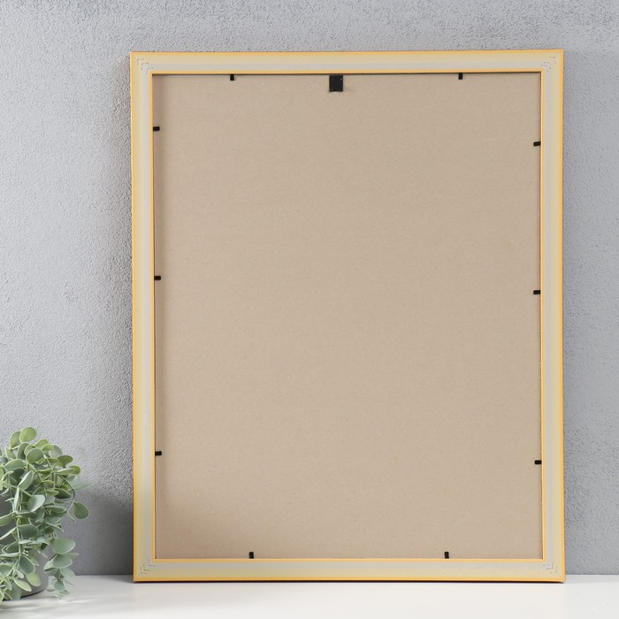 Фоторамка пластик 40х50 см, золото (пластиковый экран) Фоторамка пластик 40х50 см, золото (пластиковый экран)