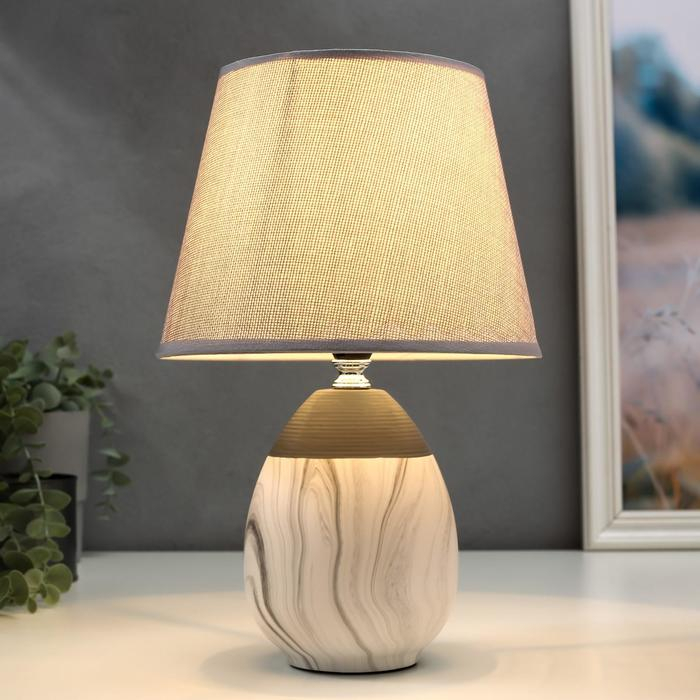 Лампа настольная 16305/1GR E14 40Вт серый 20х20х31 см RISALUX Лампа настольная 16305/1GR E14 40Вт серый 20х20х31 см RISALUX