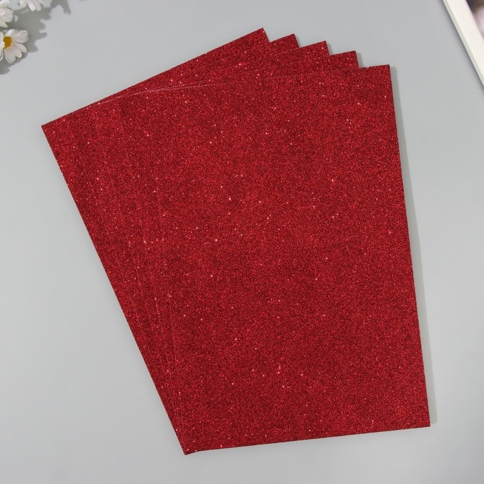 Набор глиттерного фоамирана (5 листов) 2 мм, 20х30 см, темно-красный Набор глиттерного фоамирана (5 листов) 2 мм, 20х30 см, темно-красный