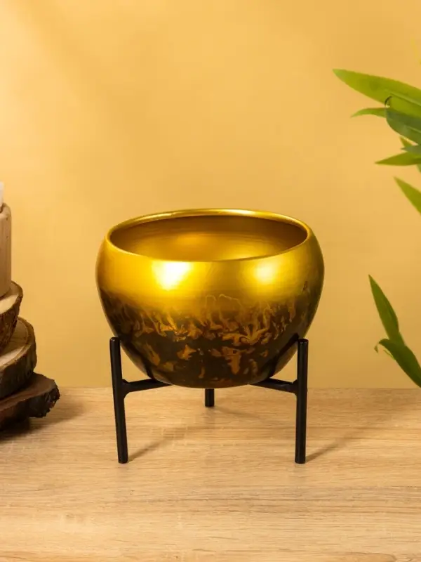 Кашпо на подставке  Кашпо на подставке "Горшочек для мёда" железо 15х15х15 см