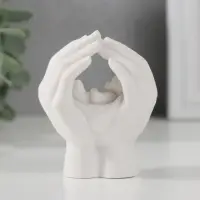 Сувенир полистоун "Малыш спит в прикрытых ладонях" страза 6,5х4,3х5,5 см Сувенир полистоун "Малыш спит в прикрытых ладонях" страза 6,5х4,3х5,5 см