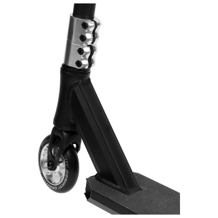 Самокат трюковой GRAFFITI Advanced 24, колёса PU 100 мм, SCS компрессия, ABEC 9 Chrome, цвет чёрный Самокат трюковой GRAFFITI Advanced 24, колёса PU 100 мм, SCS компрессия, ABEC 9 Chrome, цвет чёрный