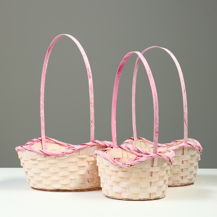 Набор корзин плетеных (бамбук),19xH7,5X9,5x31см,22x9x11x34,24x9x11см,5x35см, 3 шт, розовая Набор корзин плетеных (бамбук),19xH7,5X9,5x31см,22x9x11x34,24x9x11см,5x35см, 3 шт, розовая
