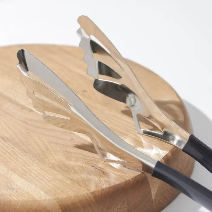 Щипцы кухонные Magistro Iconic, нержавеющая сталь, цвет чёрный Щипцы кухонные Magistro Iconic, нержавеющая сталь, цвет чёрный