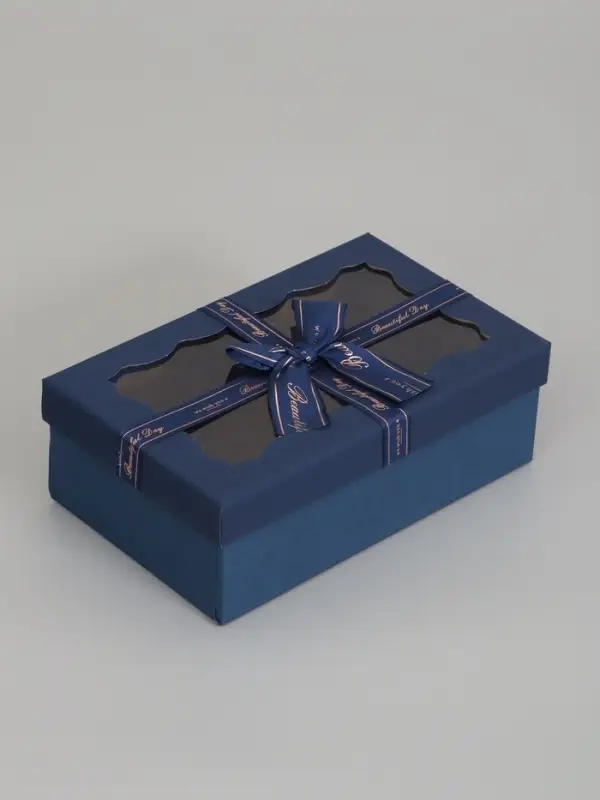 Набор подарочных коробок 3 в 1, прямоугольные с окном 23&times;16&times;9.5 21&times;14&times;8.0 19&times;12&times;6.5 см