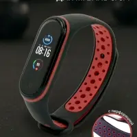 Ремешок для фитнес-браслета Mi Band 5/6/7 Luazon, с перфорацией, чёрный, красный