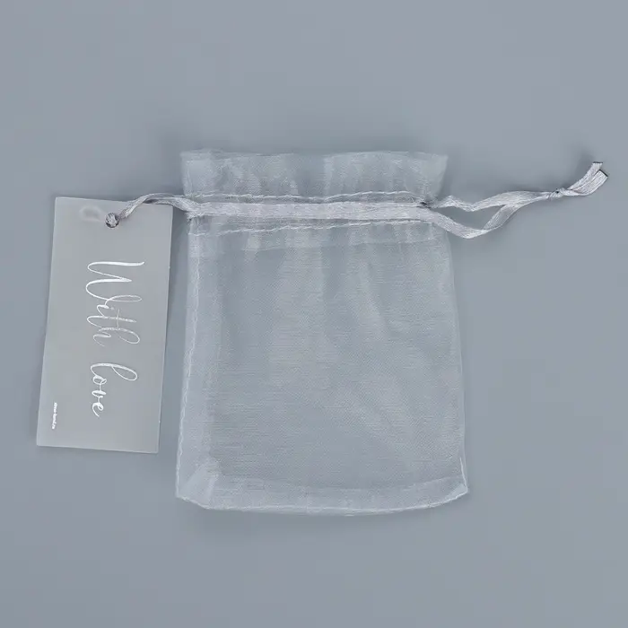 Мешочек подарочный органза серебро «От души», с шильдиком, 10 х 12 см +/- 1.5 см Мешочек подарочный органза серебро «От души», с шильдиком, 10 х 12 см +/- 1.5 см